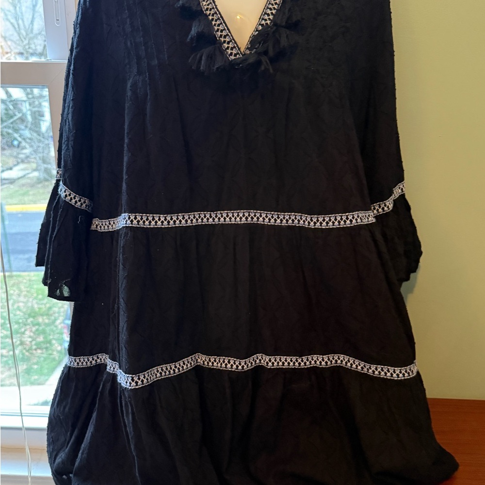 Tommy Bahama Black Dress with White Trim